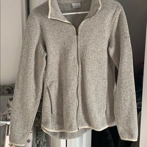Herringbone Columbia fleece- donating 03/10